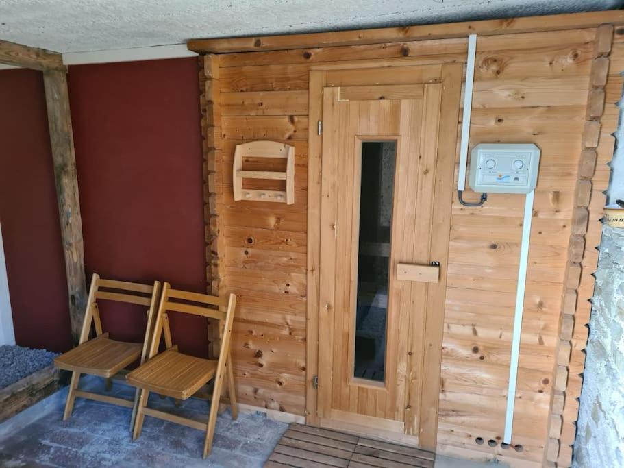 Haus Paesch Nahe See Mit Beheiztem Whirlpool/Sauna Butgenbach Esterno foto
